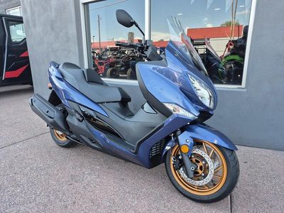 2026 Suzuki Burgman 400 - Photo 2