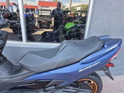 2026 Suzuki Burgman 400 - Photo 11