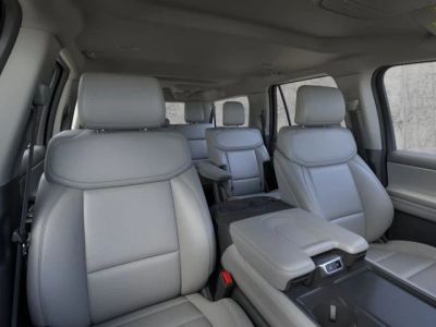 2026 Ford Expedition - Photo 10