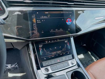 2021 Audi Q7 — photo 9 view
