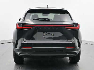 2026 Lexus NX HYBRID - Photo 4