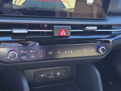 2026 Kia Sportage — photo 24 view