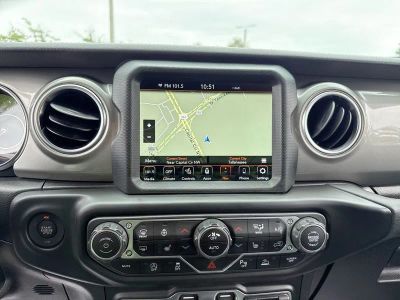 2022 Jeep Wrangler — photo 20 view