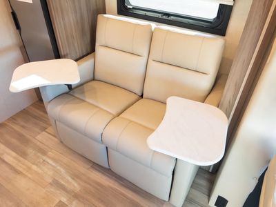 2026 Thor Motor Coach DELANO - Photo 8