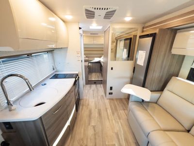 2026 Thor Motor Coach DELANO - Photo 6