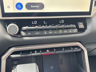 2026 Toyota Tundra — photo 14 view