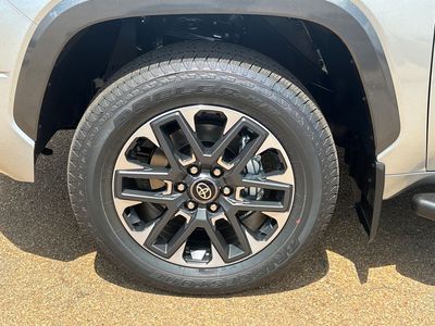 2026 Toyota Tundra — photo 26 view