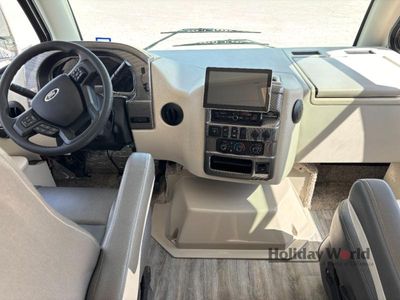 2024 Thor Motor Coach Axis - Photo 8
