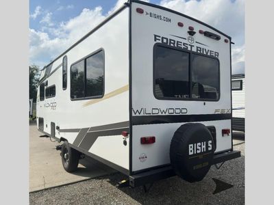 2025 Forest River RV Wildwood FSX - Photo 8