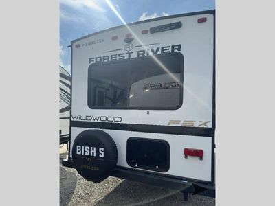 2025 Forest River RV Wildwood FSX - Photo 9