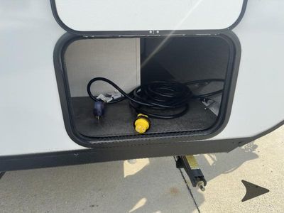 2025 Forest River RV Wildwood FSX - Photo 13