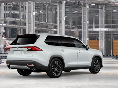 2026 Toyota Grand Highlander Hybrid - Photo 10