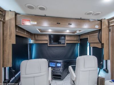 2026 Fleetwood Discovery LXE - Photo 5