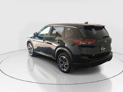 2024 Nissan Rogue - Photo 5