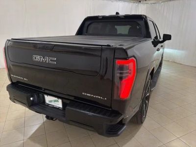2025 GMC Sierra EV — detail view