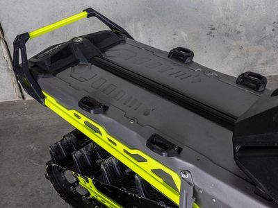 2023 Ski-Doo Summit X with Expert Package Rotax 850 E-TEC Turbo R 154 H_Alt 4.5 in. - Photo 11