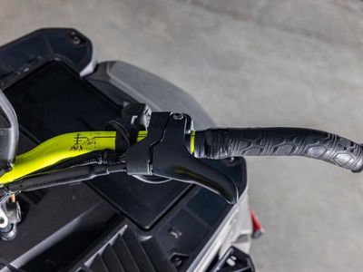 2023 Ski-Doo Summit X with Expert Package Rotax 850 E-TEC Turbo R 154 H_Alt 4.5 in. - Photo 16