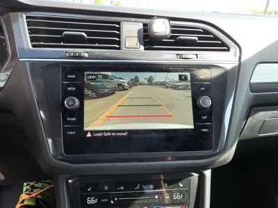 2023 Volkswagen Tiguan — photo 21 view