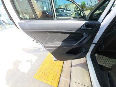 2023 Volkswagen Tiguan — photo 24 view