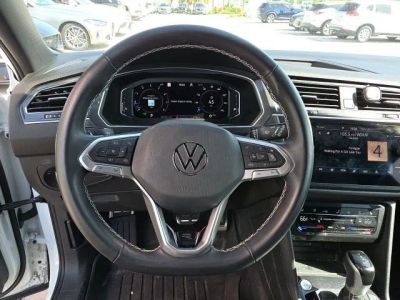 2023 Volkswagen Tiguan — photo 17 view