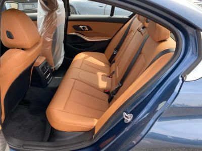 2026 BMW 3 Series — photo 7 view