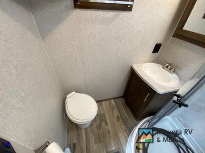 2021 Keystone RV Cougar Half-Ton - Photo 13