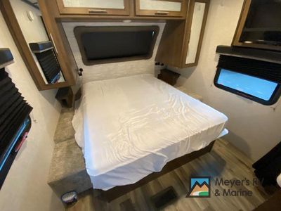 2021 Keystone RV Cougar Half-Ton - Photo 10