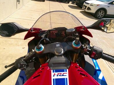 2025 Honda CBR10SPS — photo 8 view