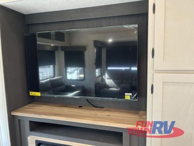 2026 Coachmen RV Chaparral - Photo 28