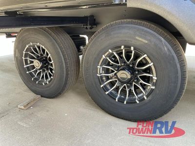 2026 Coachmen RV Chaparral - Photo 9
