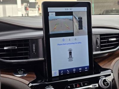 2021 Ford Explorer - Photo 10