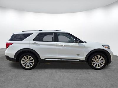2021 Ford Explorer - Photo 3