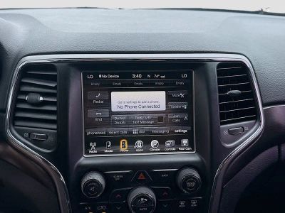 2017 Jeep Grand Cherokee — photo 10 view