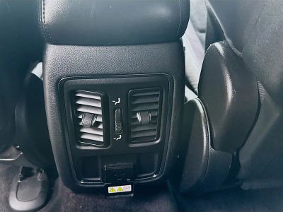 2017 Jeep Grand Cherokee — photo 20 view