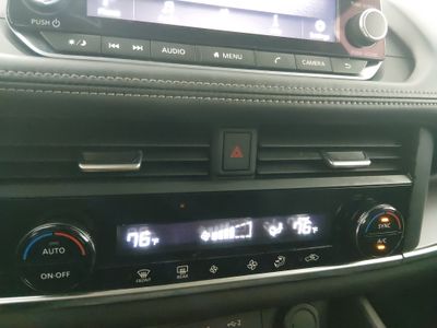 2024 Nissan Rogue - Photo 18