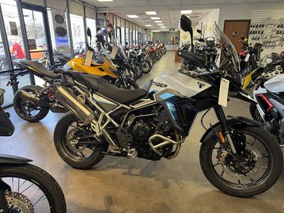 2026 Triumph Tiger 900 Alpine Edition — front three-quarter view