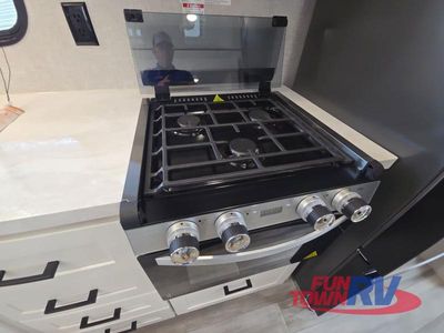 2025 Jayco Jay Flight SLX - Photo 19