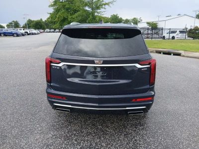 2025 Cadillac XT6 — detail view