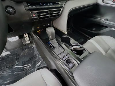 2025 Toyota Camry — photo 22 view