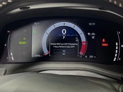 2025 Toyota Camry — photo 19 view