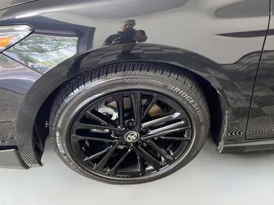 2025 Toyota Camry — photo 11 view
