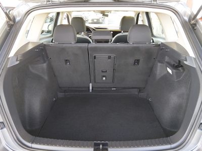 2024 Volkswagen Taos - Photo 11