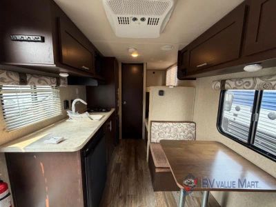 2016 Forest River RV Cherokee Wolf Pup — photo 10 view