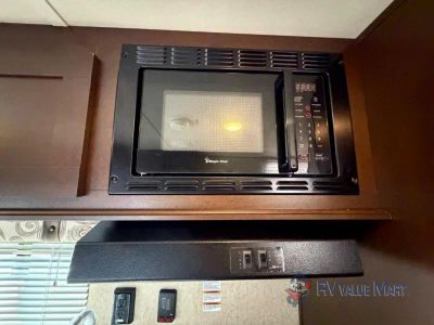 2016 Forest River RV Cherokee Wolf Pup — photo 20 view