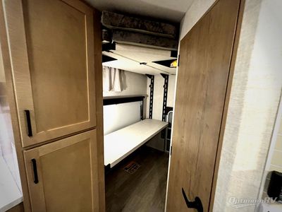 2026 Ember RV E-Series - Photo 14
