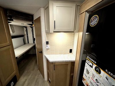 2026 Ember RV E-Series - Photo 13