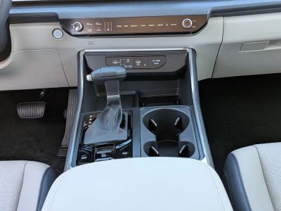 2026 Kia Carnival — photo 24 view