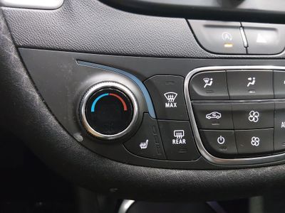 2022 Chevrolet Malibu - Photo 17