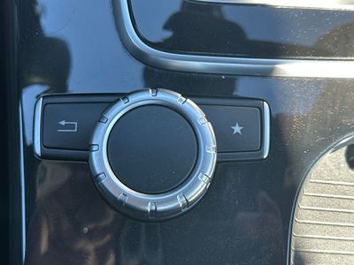 2020 Mercedes-Benz SLC — photo 32 view