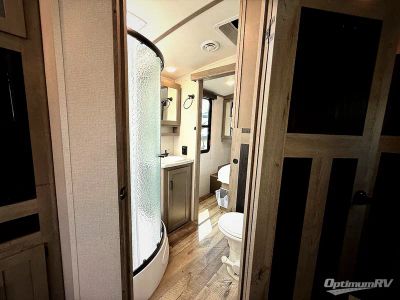 2021 Keystone Outback — photo 8 view